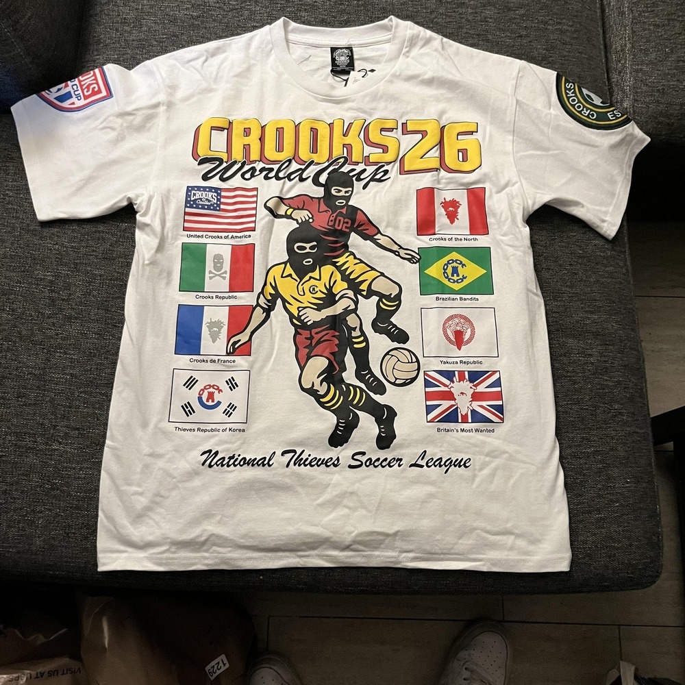 Crooks & Castles Shirt Mens Medium White World Cup Soccer Heavyweight Tee